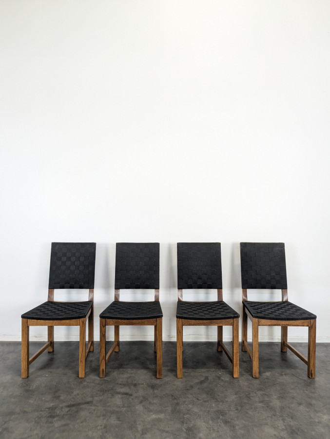 Série de 4 chaises modernes