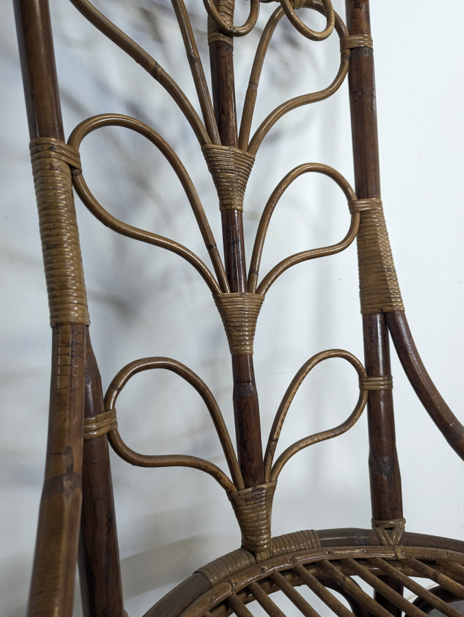 Série de 4 chaises en bambou et rotin à décor de tournesol