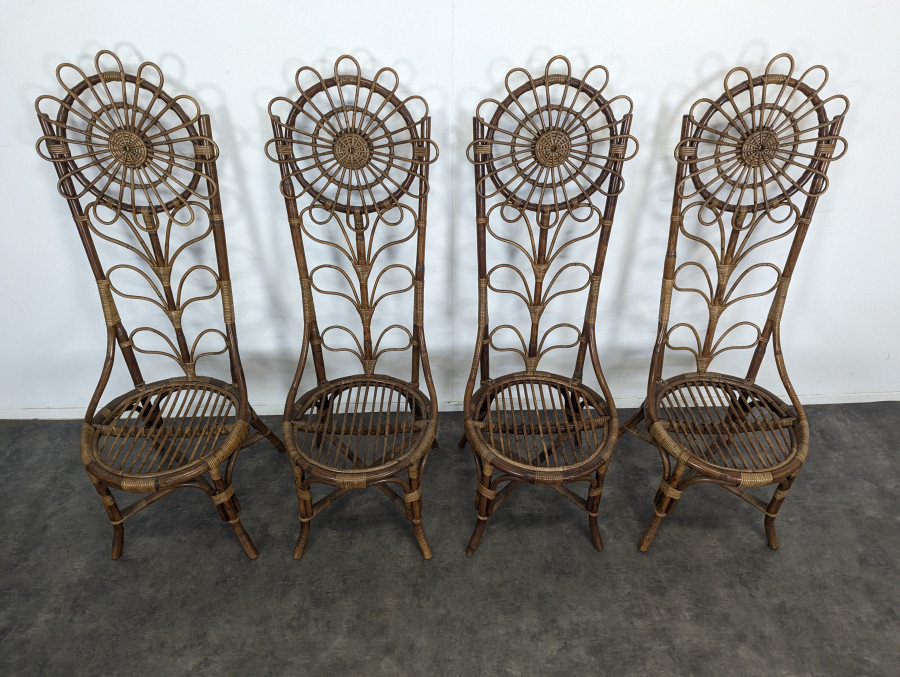 Série de 4 chaises en bambou et rotin à décor de tournesol