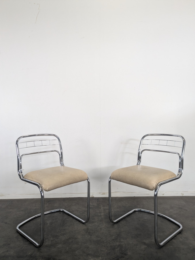 Paire de chaises chromées space age