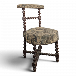 Chaise de fumeur Napoléon III en bois noirci torsadé tapisserie à feuillages