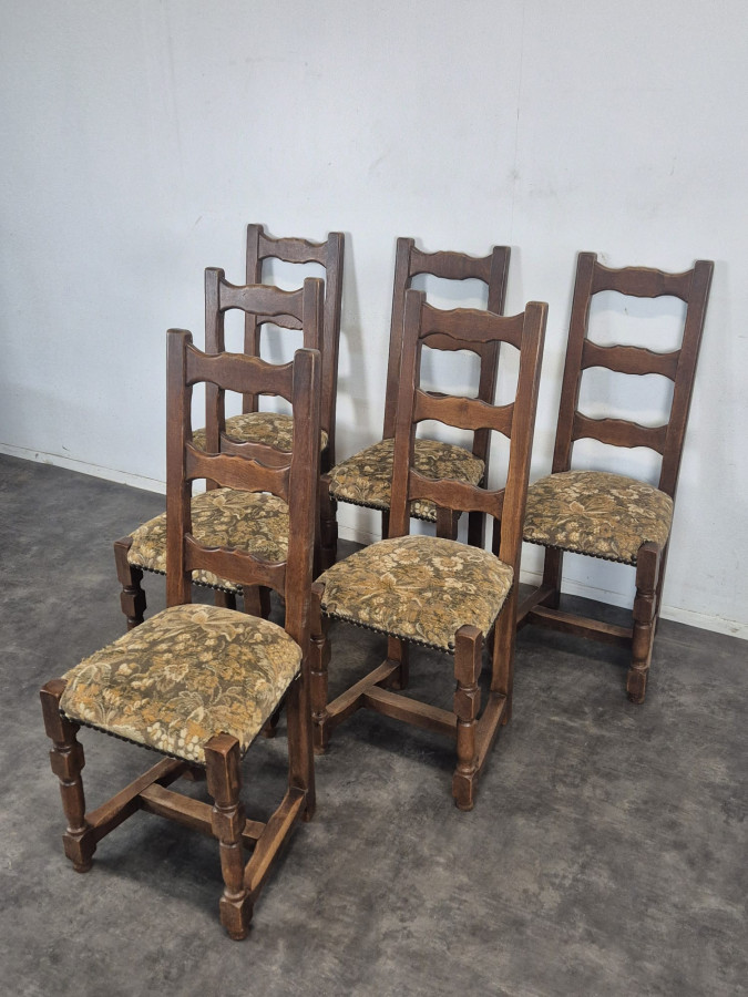 Série de 6 chaises rustiques à dossier à barrettes