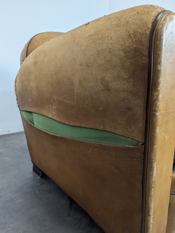 Paire de fauteuils club des années 30
