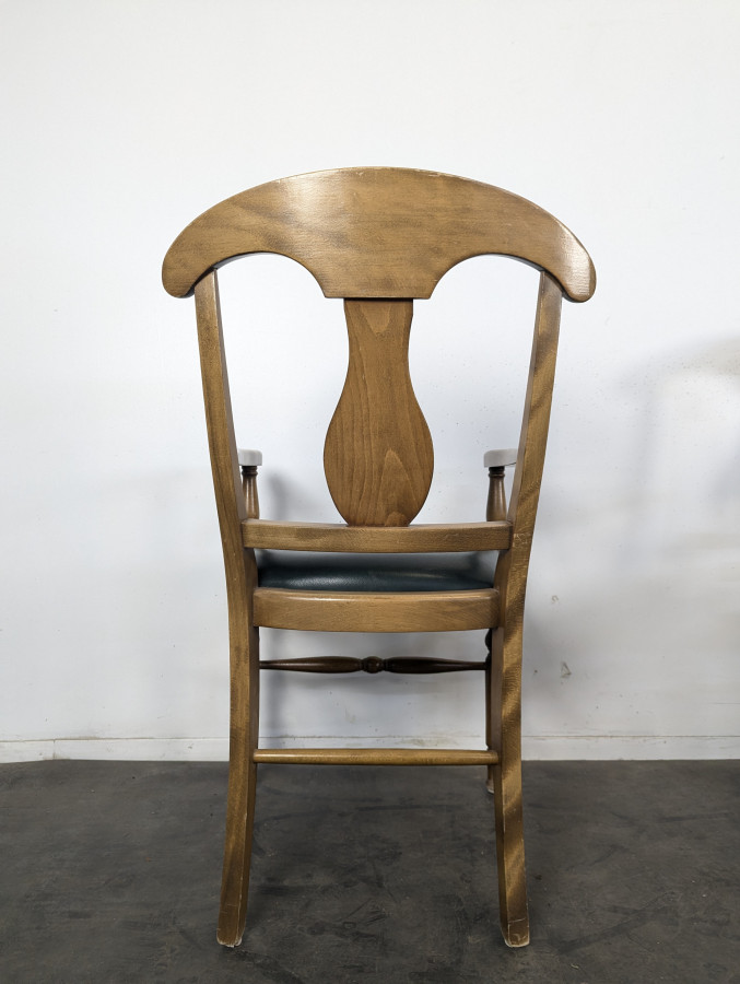 Serie de 4 fauteuils de style directoire à dossier en palmette