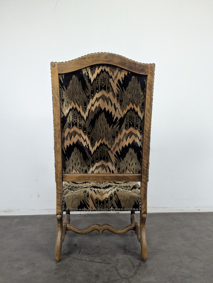 Fauteuil Louis XIII à os de mouton en velours flammé