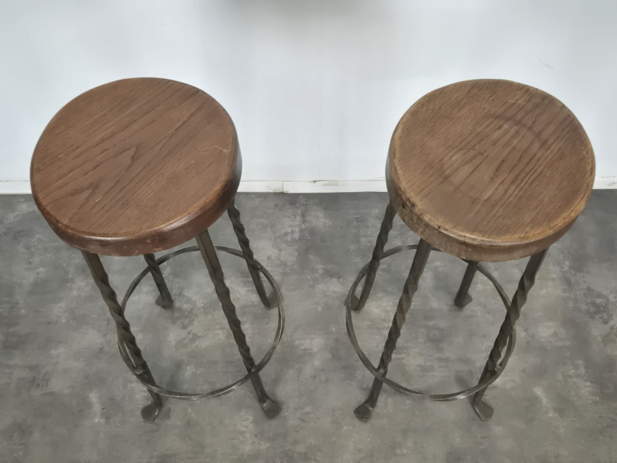 Paire de tabourets en fer forgé