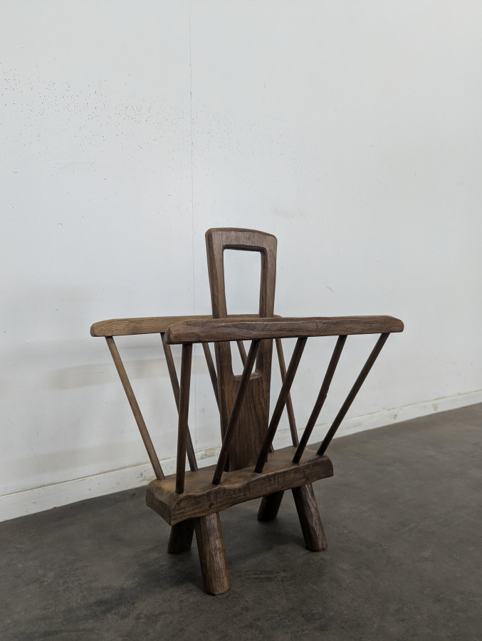 Porte revue brutaliste