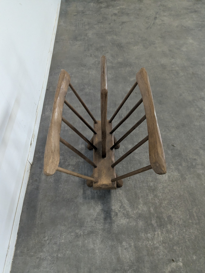 Porte revue brutaliste