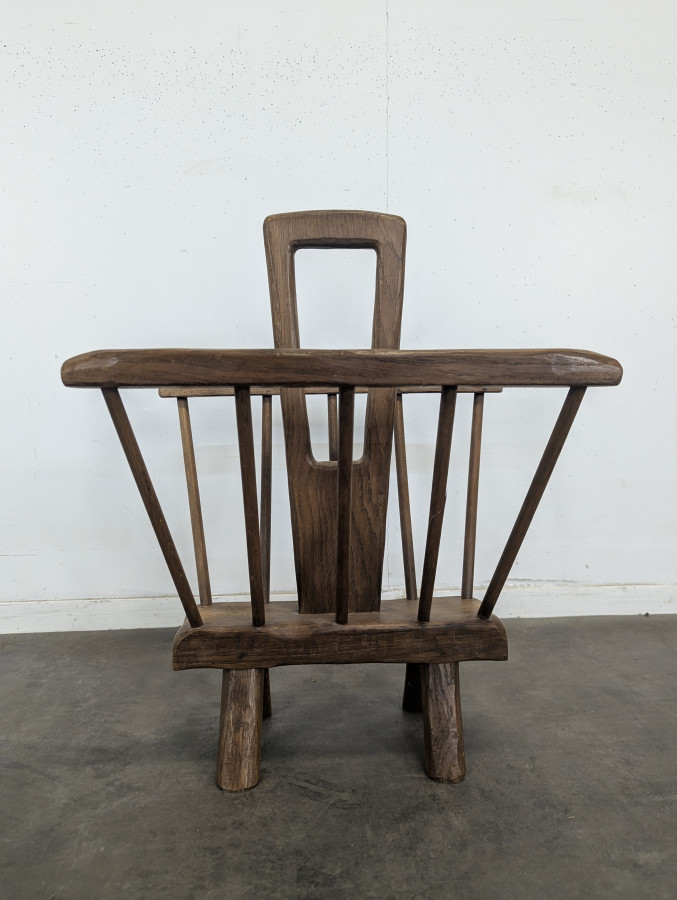 Porte revue brutaliste