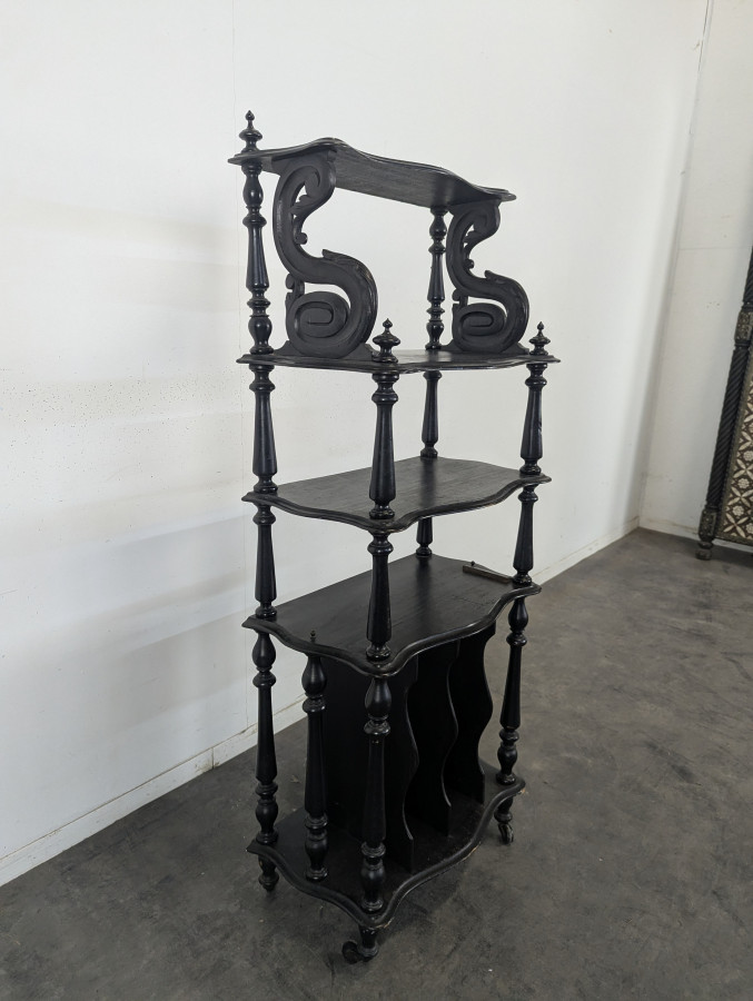 Meuble à partition de musique Napoléon III en bois noirci