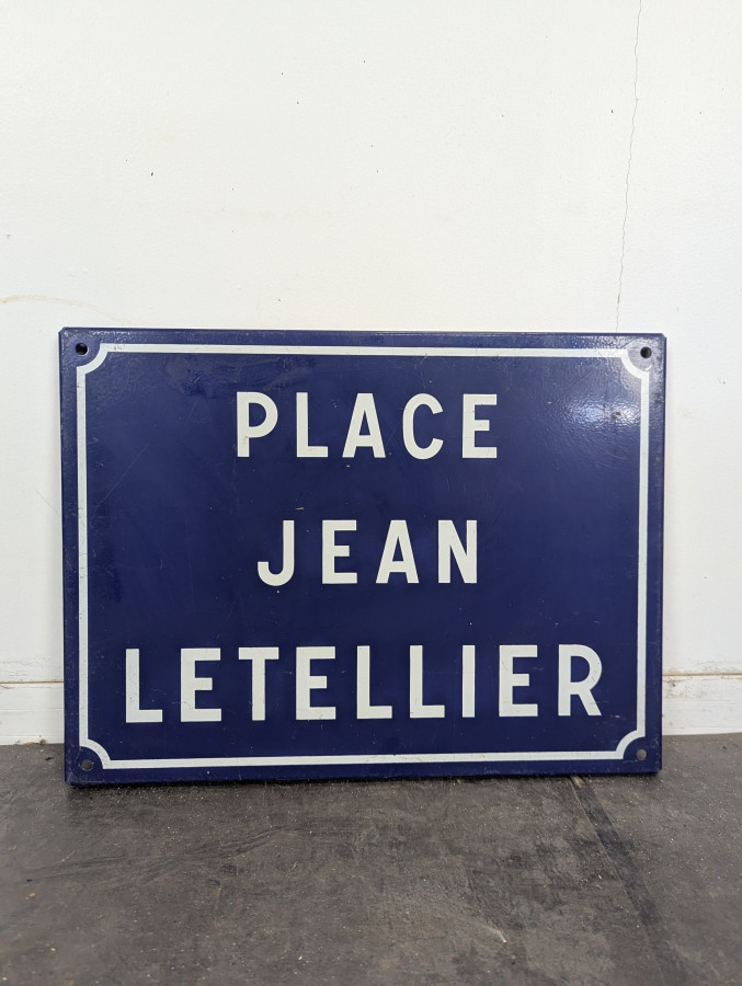 Plaque de rue émaillée Place Jean Letellier