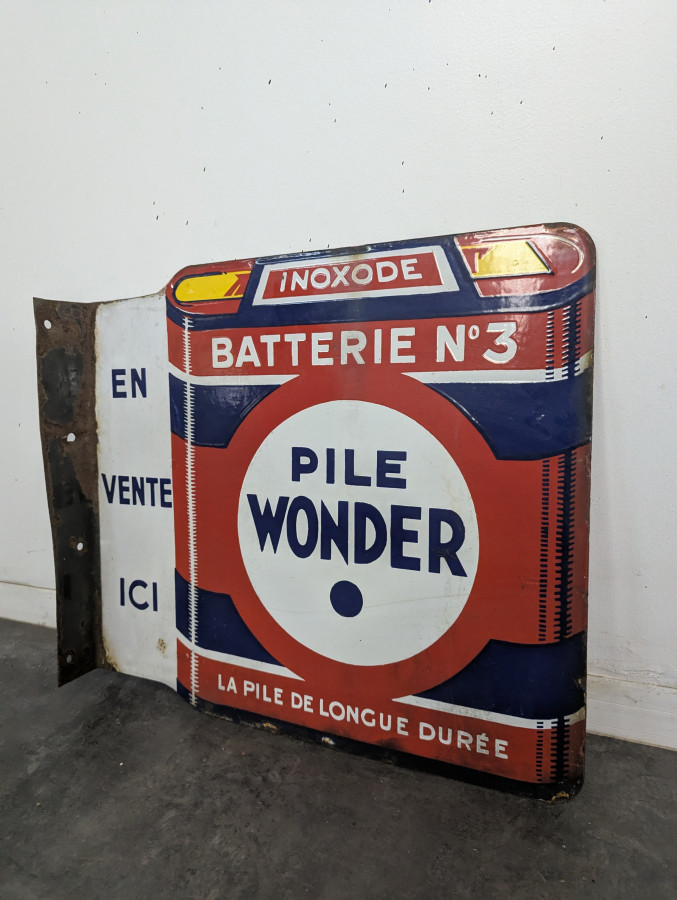 Plaque émaillée Pile Wonder double face à potence