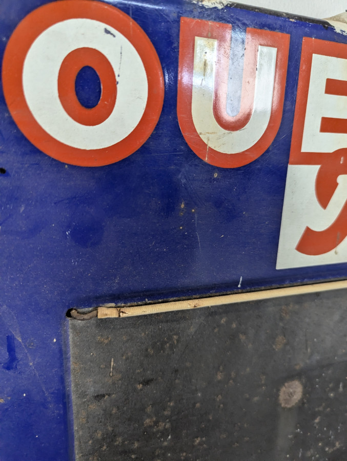 Plaque émaillée Ouest-France à ardoise porte-menu