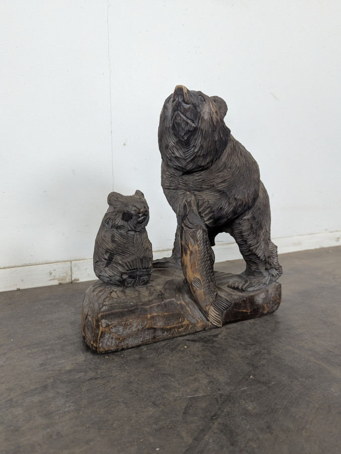 Sculpture ours et ourson de la Forêt-Noire en bois sculpté
