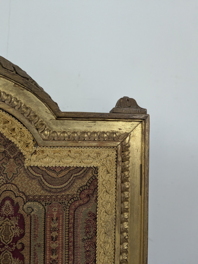Pare-feu Louis XVI en bois doré à tapisserie