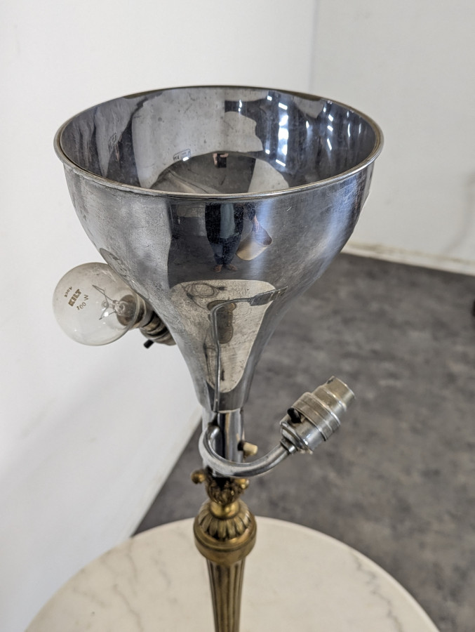 Lampe en laiton néo-classique