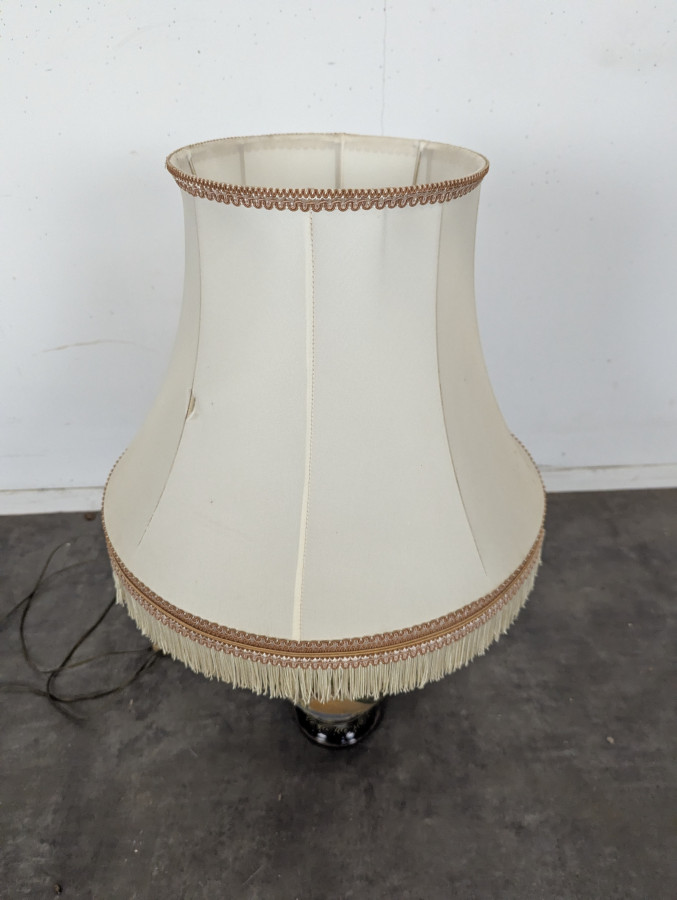 Lampe vase Satsuma en faïence japonaise à abat-jour