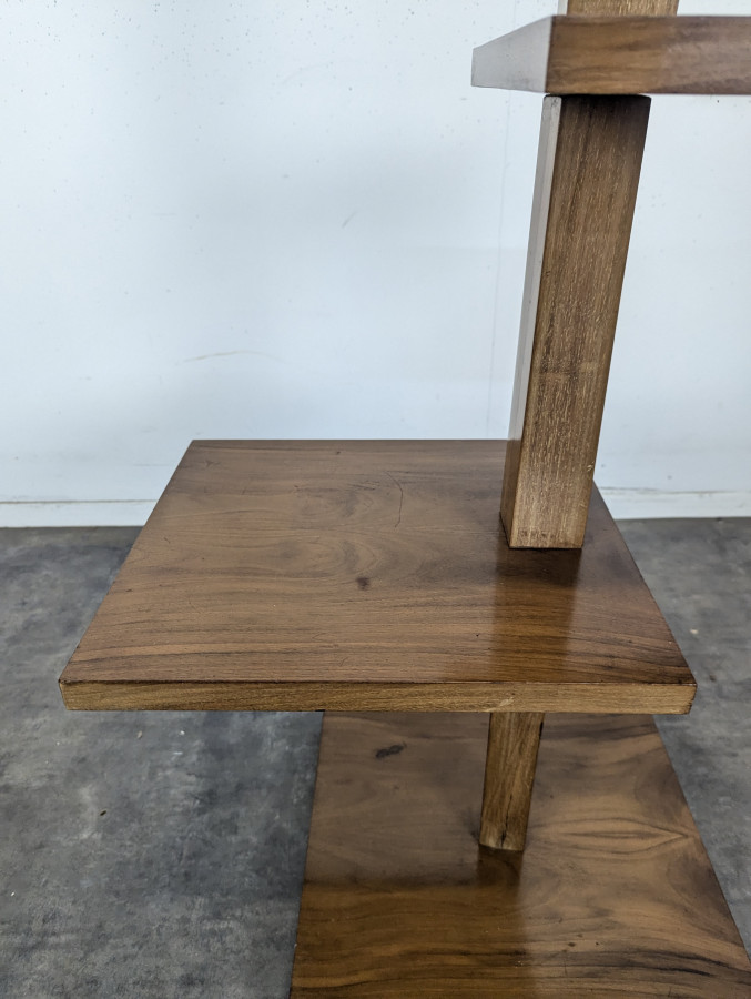 Lampadaire à tablettes moderniste en bois années 50