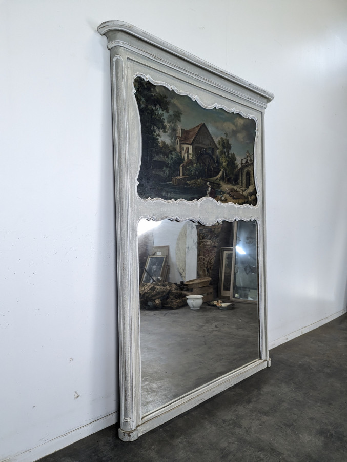 Trumeau Louis XV en bois laqué gris à paysage animé