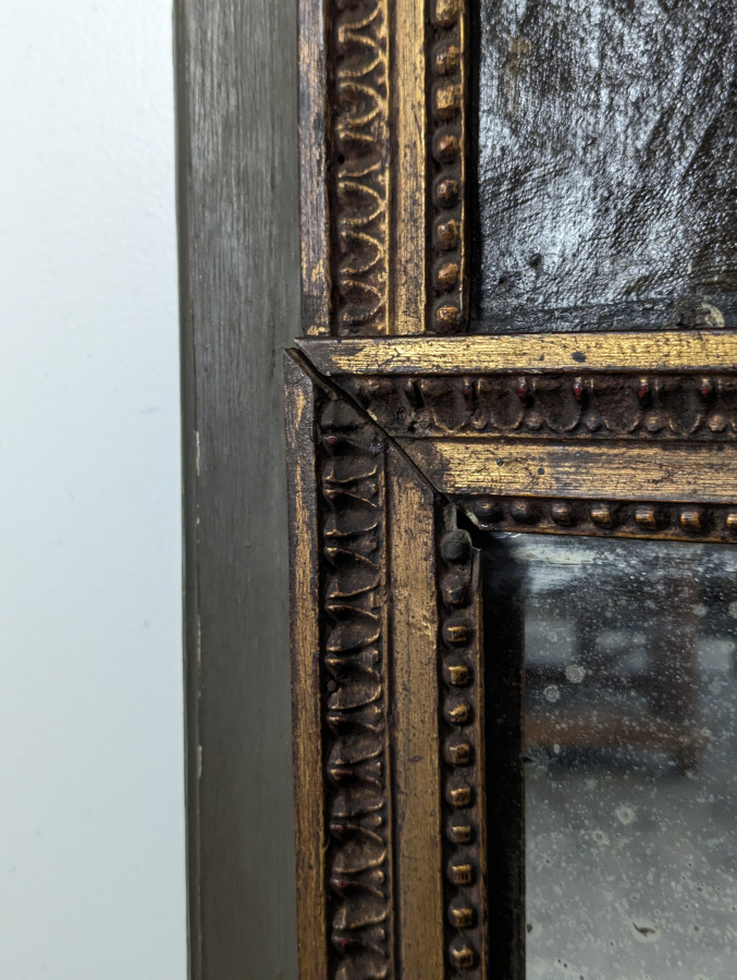 Trumeau de style Louis XVI à panneau décoratif et miroir