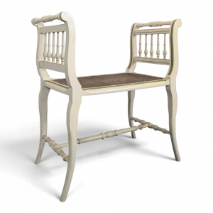 Banquette de piano Directoire en bois laqué crème cannée