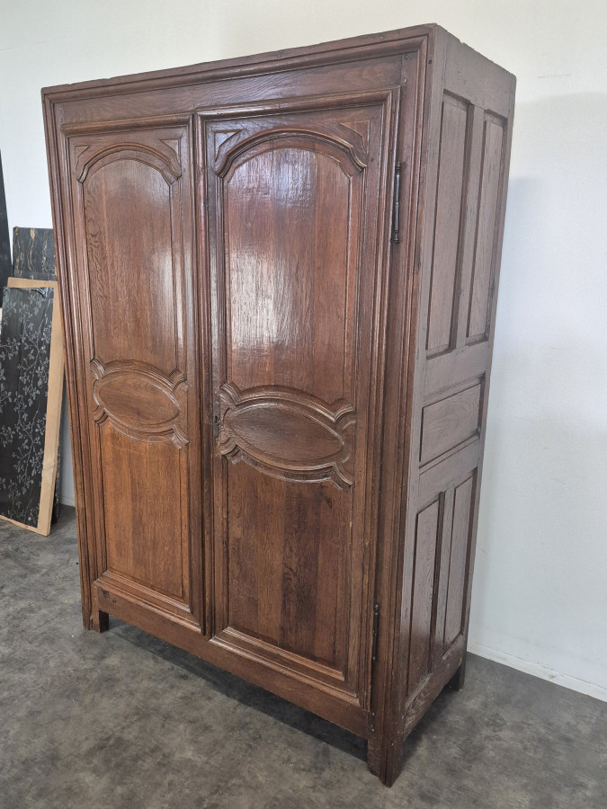 Armoire en chêne