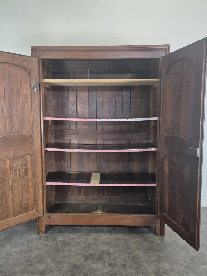 Armoire en chêne