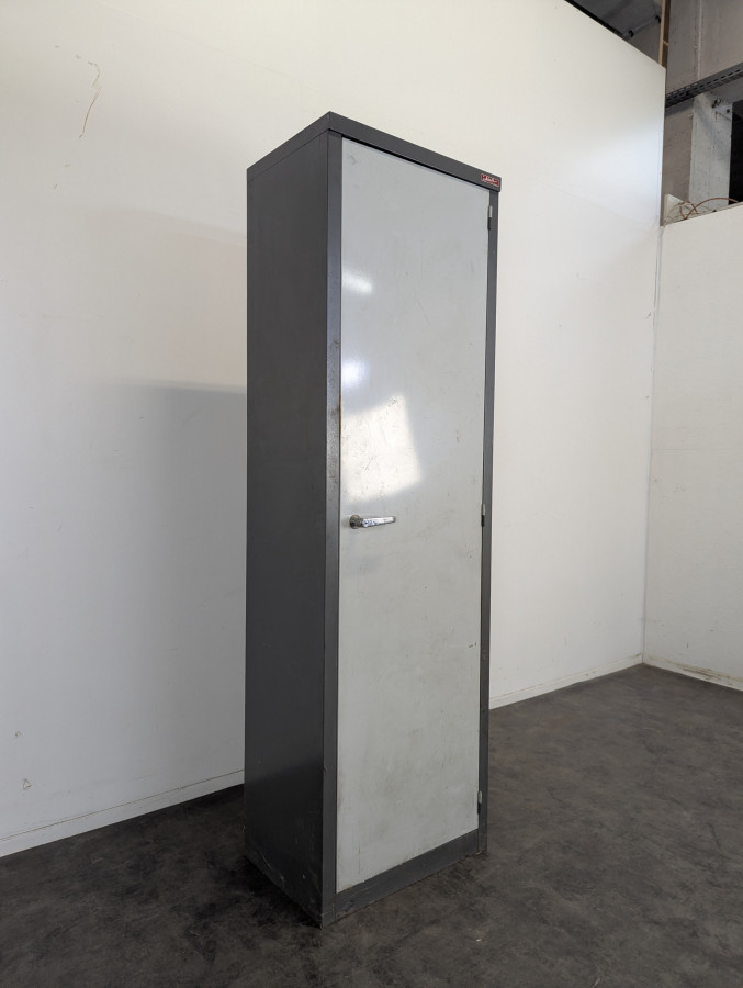 Armoire insdustrielle de la marque Abair