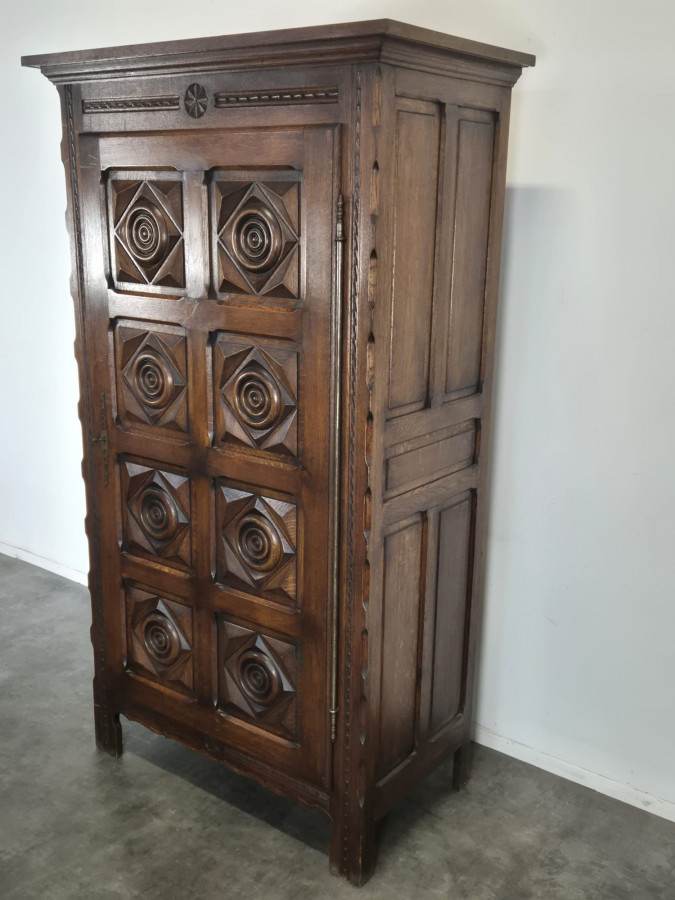 Bonnetière style Charles Dudouyt en chêne
