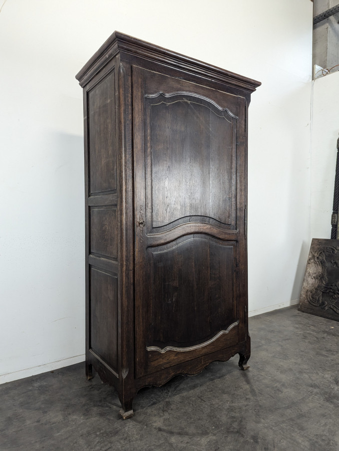 Bonnetière Louis XV en chêne à une porte
