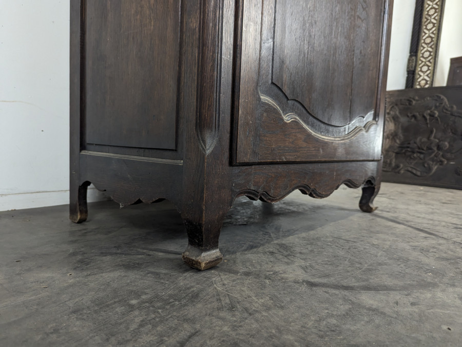 Bonnetière Louis XV en chêne à une porte
