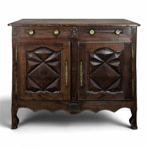 Buffet bas Louis XIII en chêne à pointes de diamant deux portes
