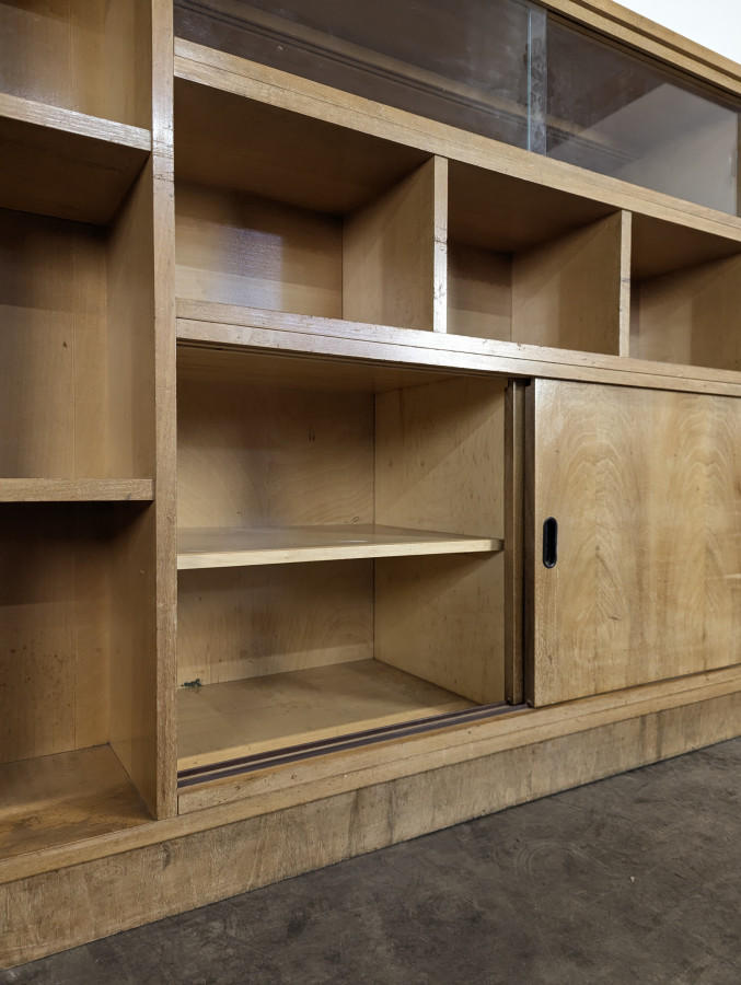Buffet moderniste en acajou
