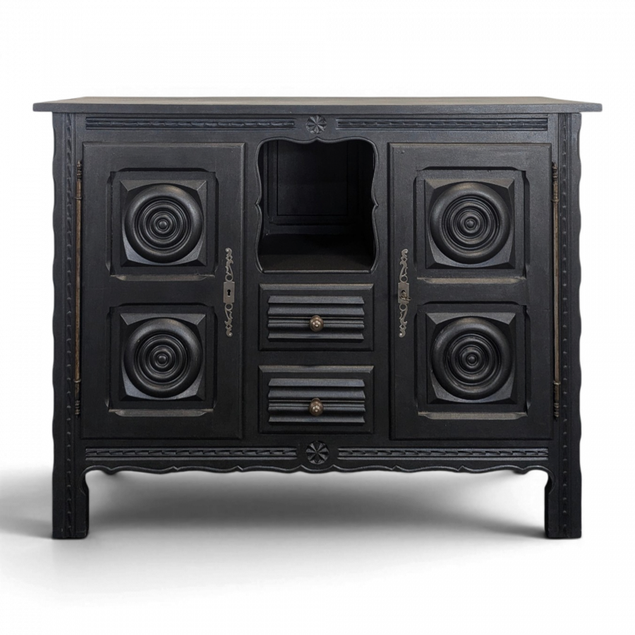 Buffet dans le style de Dudouyt peint en noir