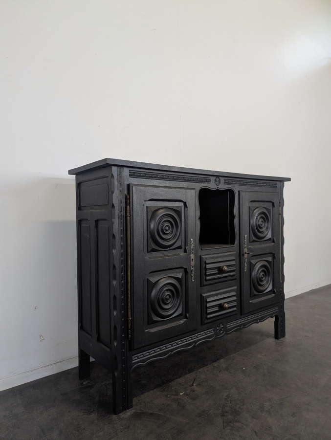 Buffet dans le style de Dudouyt peint en noir