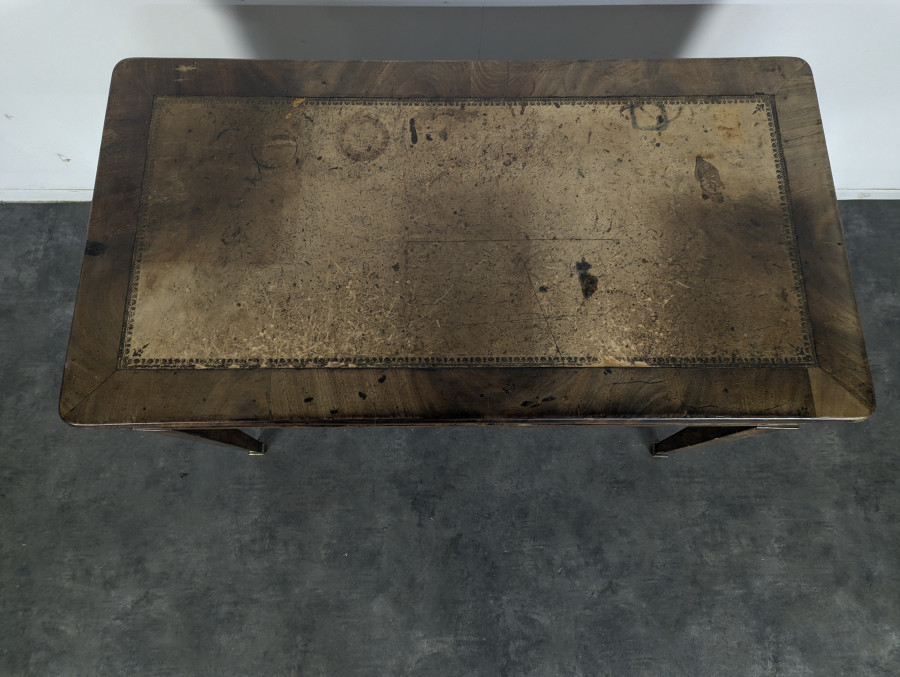 Bureau en acajou de style Directoire