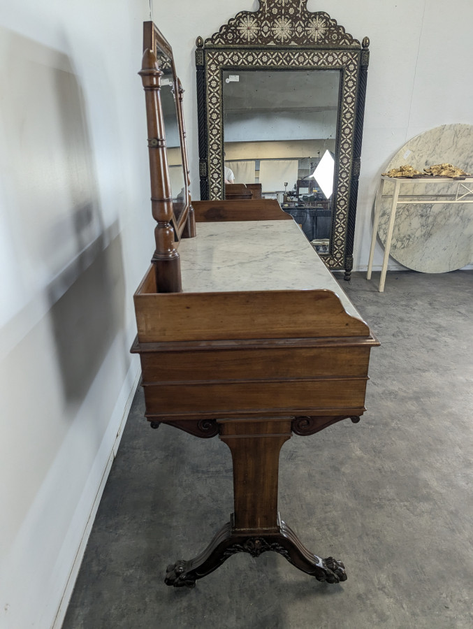 Coiffeuse epoque Louis Philippe en acajou