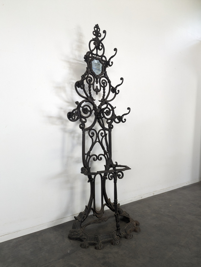 Porte manteau vestiaire en fonte