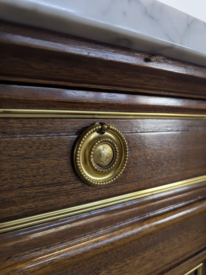 Enfilade de style Louis XVI en acajou