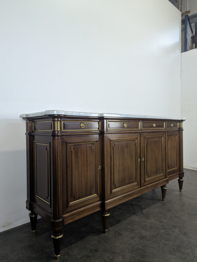 Enfilade de style Louis XVI en acajou