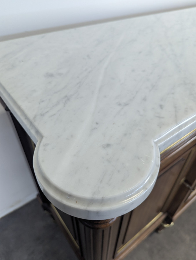 Enfilade de style Louis XVI en acajou