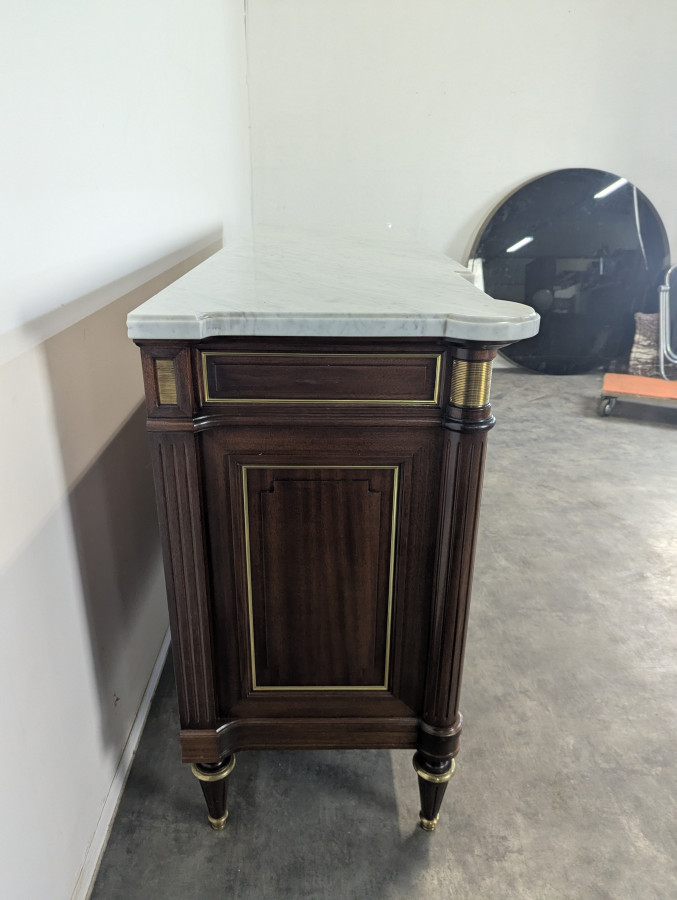Enfilade de style Louis XVI en acajou