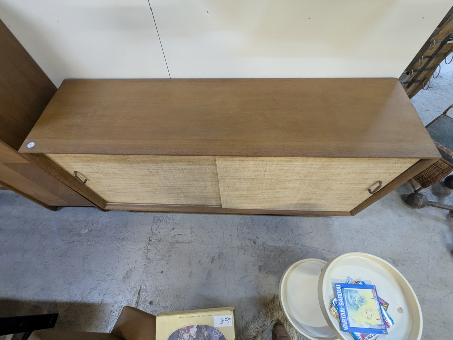 Enfilade moderniste en chêne portes en raphia