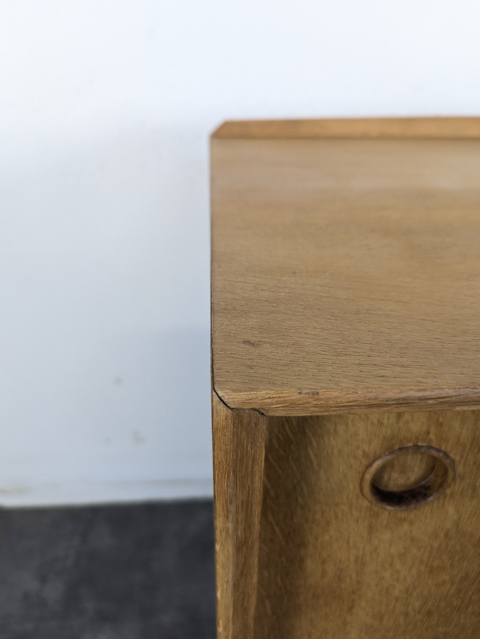 Enfilade à porte coulissante années 60 en chêne