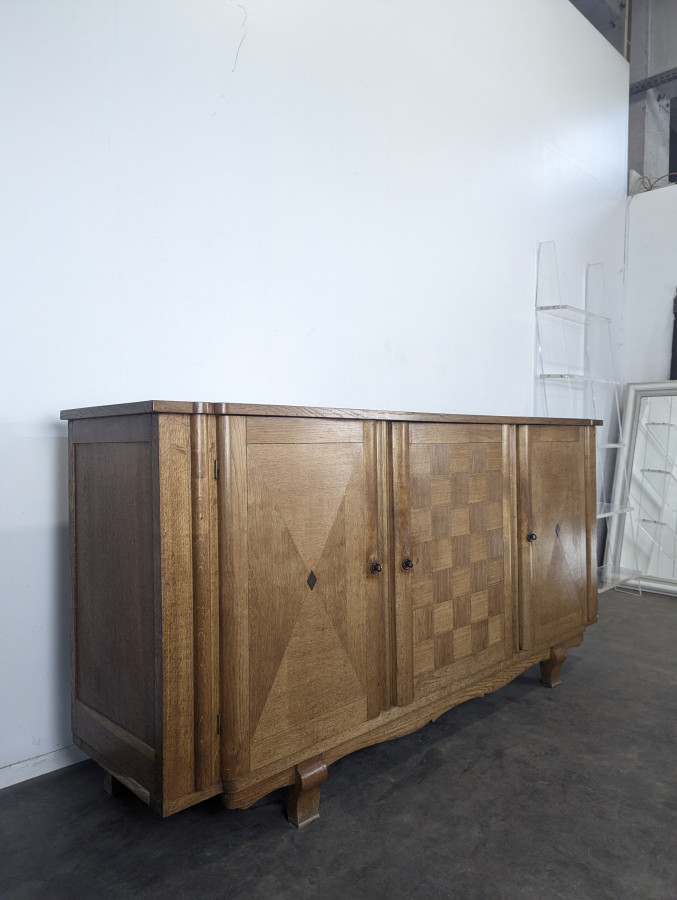 Enfilade Art déco en chêne à marqueterie damier trois portes années 40