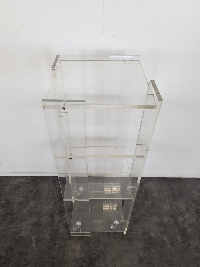 Etagere roulante en plexiglas Marais International