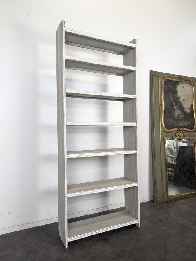Grande étagère bibliothèque en bois peint blanc
