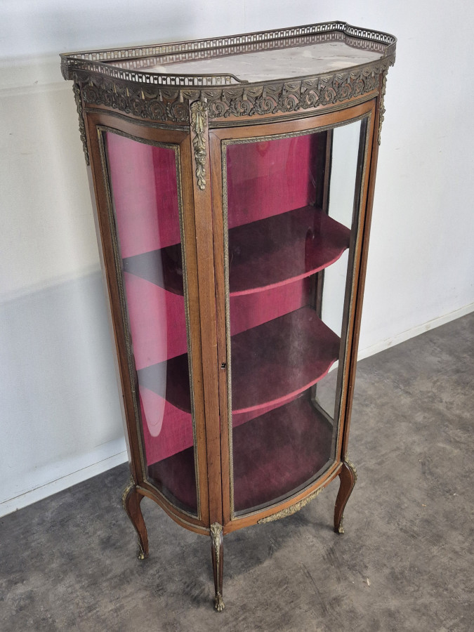 Vitrine Napoléon III à verre bombé