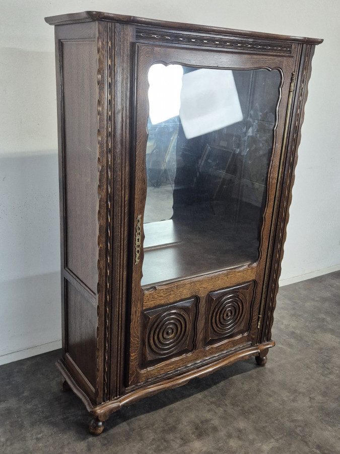 Vitrine style Charles Dudouyt en chêne
