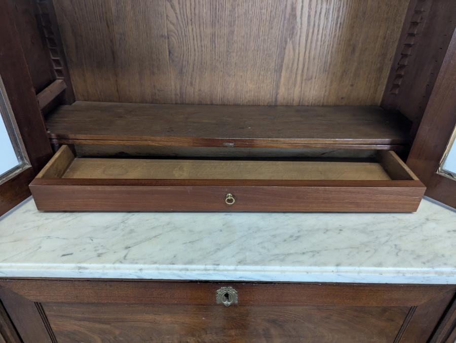 Secretaire à guillotine estampillé F. Trapet début XIXème